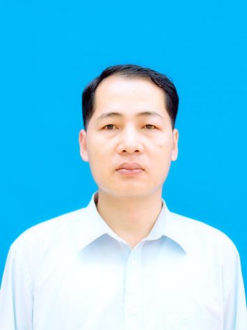 Thầy giáo Nguyễn Việt Hưng